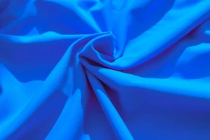 Plavkovina zářivě tyrkysová