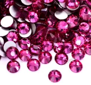 Nalepovací kamínky fuchsiové 4mm