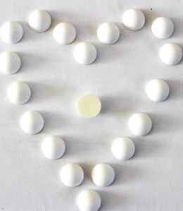 Bílé půlperly 14 mm