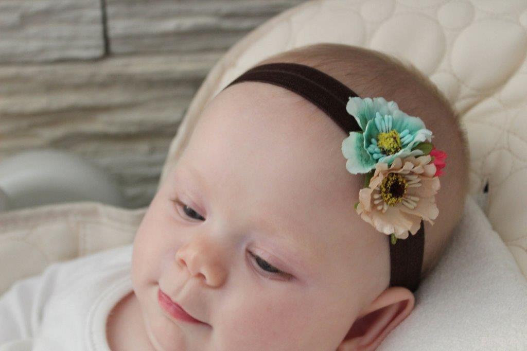 Hnědá čelenka pro miminko