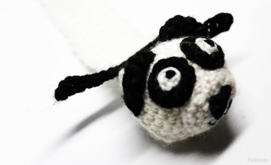 Háčkovaná záložka do knihy Panda