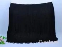 Černé nylonové třásně 20 cm